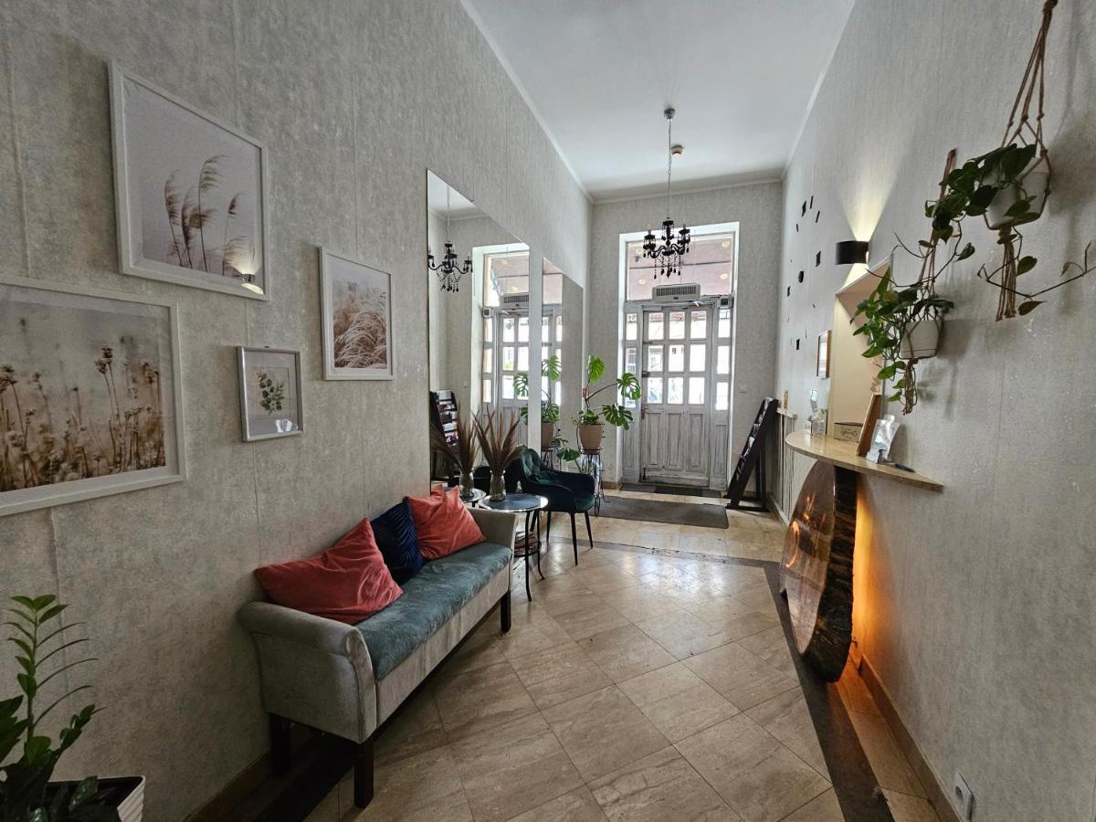 ורשה Deja Vu Hostel מראה חיצוני תמונה