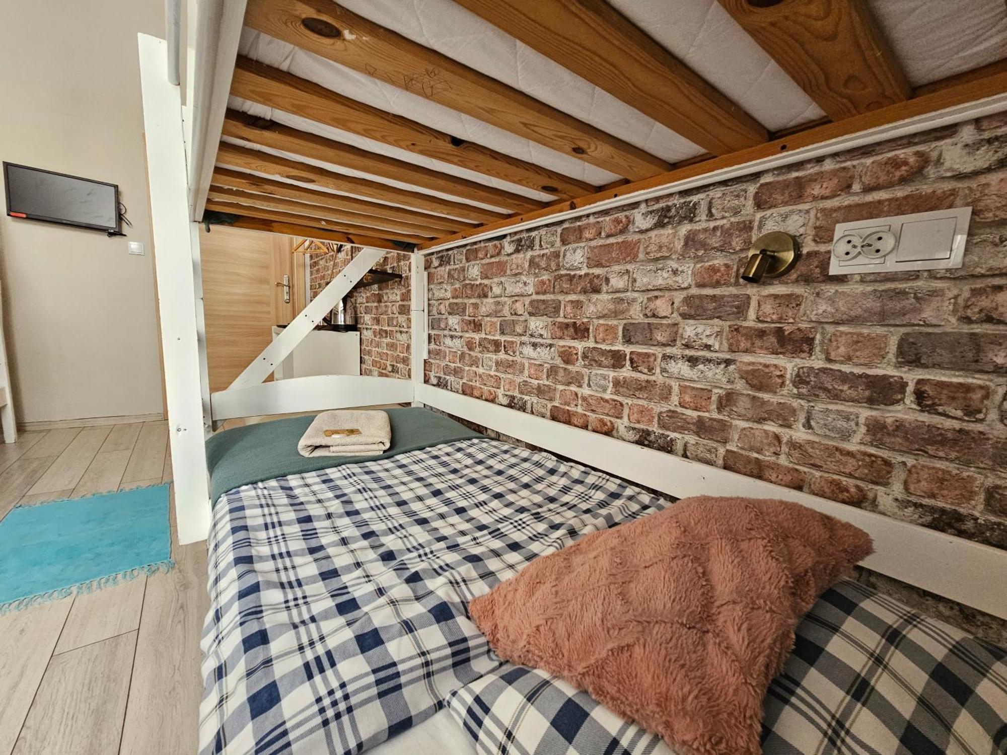ורשה Deja Vu Hostel מראה חיצוני תמונה