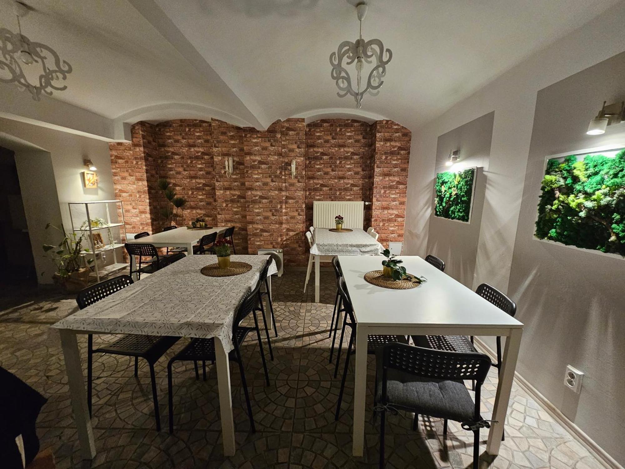 ורשה Deja Vu Hostel מראה חיצוני תמונה