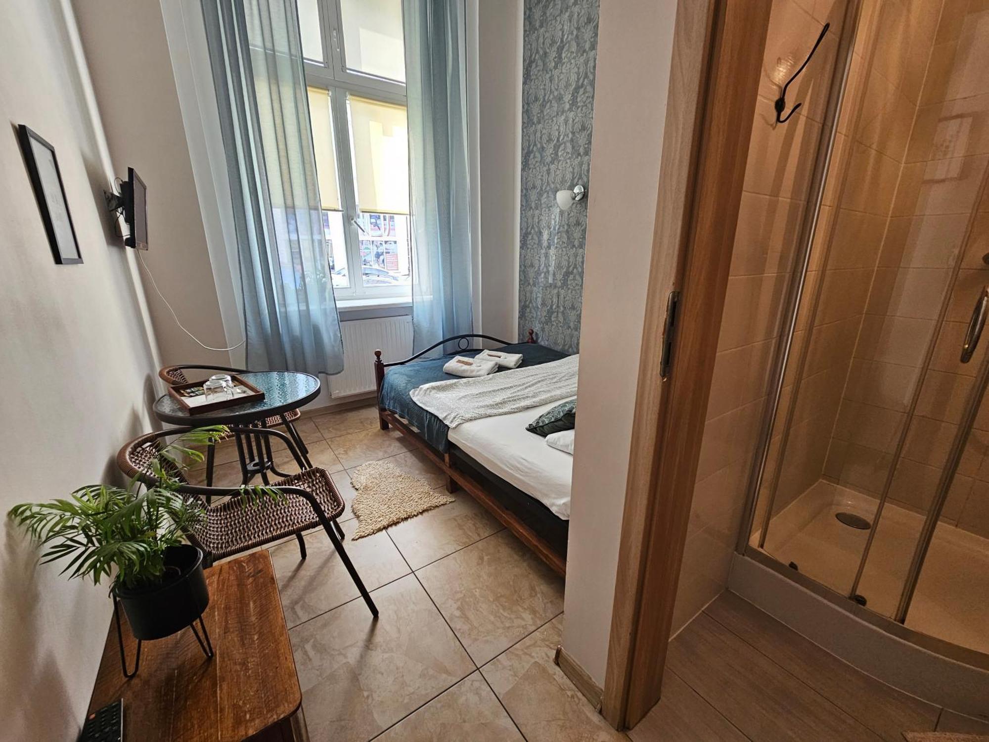 ורשה Deja Vu Hostel מראה חיצוני תמונה